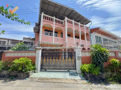 บ้านเดี่ยว ซอย ลาดพร้าว 51 ใกล้รถไฟฟ้า สถานี โชคชัย 4
