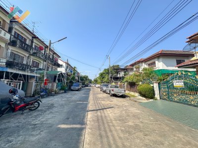 หมู่บ้าน วิเศษสุขนคร 15 บ้านเดี่ยว ประชาอุทิศ 127 ทุ่งครุ