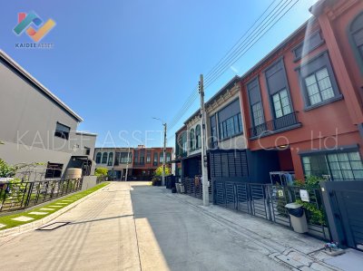 สิริ เพลส บางนา-เทพารักษ์ ทาวน์โฮม บางพลี สมุทรปราการ