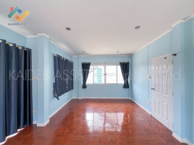 หมู่บ้าน สัมมากร รังสิต คลอง 2 บ้านเดี่ยว 2 หลัง พร้อมอยู่ หมู่บ้าน สัมมากร รังสิต คลอง 2 บ้านเดี่ยว 2 หลัง พร้อมอยู่