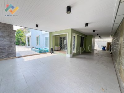 หมู่บ้าน สัมมากร รังสิต คลอง 2 บ้านเดี่ยว 2 หลัง พร้อมอยู่ หมู่บ้าน สัมมากร รังสิต คลอง 2 บ้านเดี่ยว 2 หลัง พร้อมอยู่