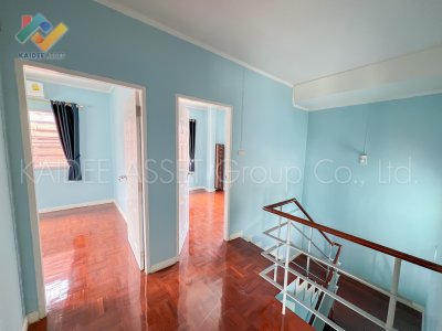 หมู่บ้าน สัมมากร รังสิต คลอง 2 บ้านเดี่ยว 2 หลัง พร้อมอยู่ หมู่บ้าน สัมมากร รังสิต คลอง 2 บ้านเดี่ยว 2 หลัง พร้อมอยู่