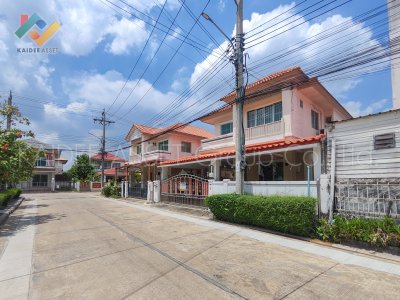 หมู่บ้าน ชวนชื่น เพชรเกษม 81 บ้านเดี่ยว หนองแขม ขายถูกที่สุด
