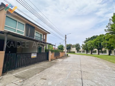 โกลเด้น วิลเลจ อ่อนนุช–พัฒนาการ | บ้านแฝด Fully Furnished โกลเด้น วิลเลจ อ่อนนุช–พัฒนาการ | บ้านแฝด Fully Furnished