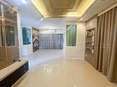 โกลเด้น วิลเลจ อ่อนนุช–พัฒนาการ | บ้านแฝด Fully Furnished โกลเด้น วิลเลจ อ่อนนุช–พัฒนาการ | บ้านแฝด Fully Furnished