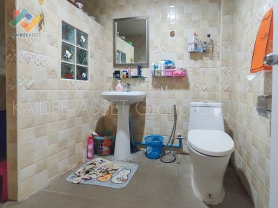 บ้านแฝด ซอย รัตนาธิเบศร์ 22 ติวานนท์ 25 ( แผ่นดินทอง ) บ้านแฝด ซอย รัตนาธิเบศร์ 22 ติวานนท์ 25 ( แผ่นดินทอง )