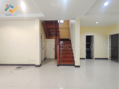 หมู่บ้าน บุรีรมย์ รามอินทรา–ซาฟารี | บ้านเดี่ยว ถนน คู้บอน