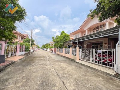 หมู่บ้าน ภัสสร 8 บ้านเดี่ยว ซอย กันตนา บางใหญ่ ขายถูกมาก
