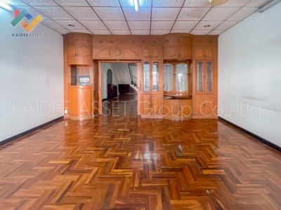 ทาวน์เฮ้าส์ ซอย จรัญสนิทวงศ์ 3 หมู่บ้าน สมชาย ใกล้ BTS ท่าพระ