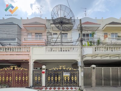 ทาวน์เฮ้าส์ ซอย จรัญสนิทวงศ์ 3 หมู่บ้าน สมชาย ใกล้ BTS ท่าพระ