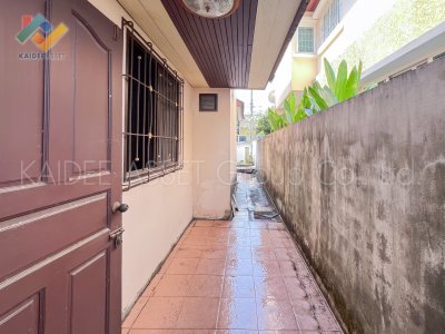 บ้านเดี่ยว ซอย นาคนิวาส 21 ถนน ลาดพร้าว 71 ขายถูก