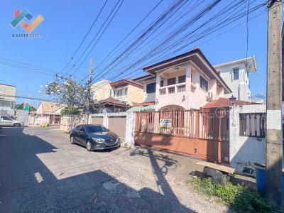 บ้านเดี่ยว ซอย นาคนิวาส 21 ถนน ลาดพร้าว 71 ขายถูก