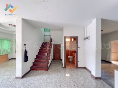 บ้านเดี่ยว ซอย นาคนิวาส 21 ถนน ลาดพร้าว 71 ขายถูก