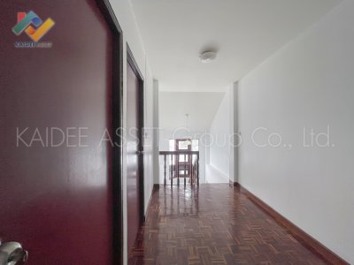 ทาวน์เฮ้าส์ เมืองทองธานี โครงการ 5 ถนน บอนด์สตรีท แจ้งวัฒนะ