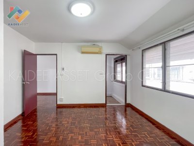 ทาวน์เฮ้าส์ เมืองทองธานี โครงการ 5 ถนน บอนด์สตรีท แจ้งวัฒนะ