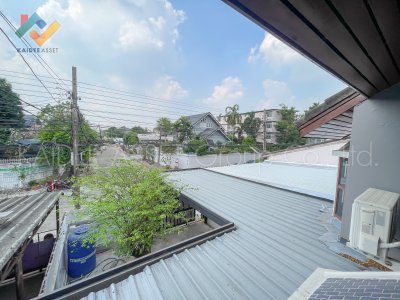 ทาวน์เฮ้าส์ เมืองทองธานี โครงการ 5 ถนน บอนด์สตรีท แจ้งวัฒนะ