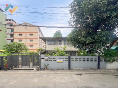 บ้านเดี่ยว ที่ดิน ซอย ประชาชื่นนนทบุรี 8 ตรงข้าม ม.ธุรกิจบัณฑิตย์