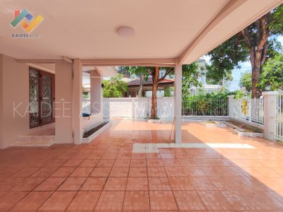 หมู่บ้าน สวนดอกไม้ | บ้านเดี่ยว ซอย บรมราชชนนี 105 ตลิ่งชัน