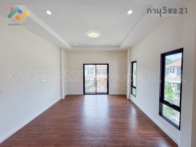 หมู่บ้าน ภานุวัชร 21 บ้านเดี่ยว รัตนาธิเบศร์ ท่าอิฐ ราชพฤกษ์