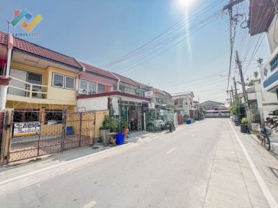 หมู่บ้าน รัตนาธิเบศร์ ทาวน์เฮ้าส์ ติด เซ็นทรัล เวสต์เกต หมู่บ้าน รัตนาธิเบศร์ ทาวน์เฮ้าส์ ติด เซ็นทรัล เวสต์เกต