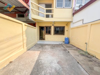 หมู่บ้าน รัตนาธิเบศร์ ทาวน์เฮ้าส์ ติด เซ็นทรัล เวสต์เกต หมู่บ้าน รัตนาธิเบศร์ ทาวน์เฮ้าส์ ติด เซ็นทรัล เวสต์เกต