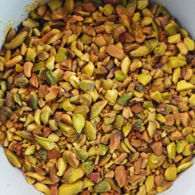 Pistachio Chunk : พิสตาชิโอสับ