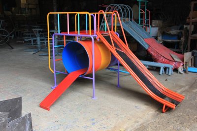 ชุดเครื่องเด็กเล่น