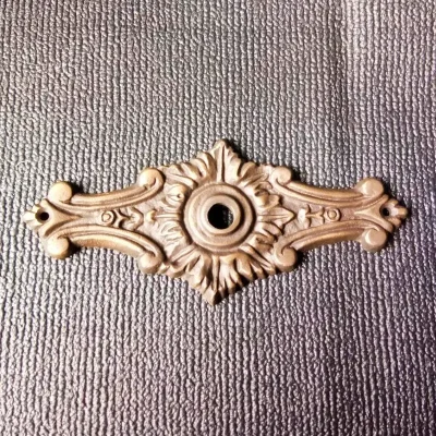 แป้นติดโคมห้อยเพดานทองเหลือง