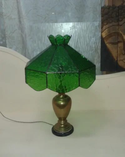 โคมไฟตั้งโต๊ะ