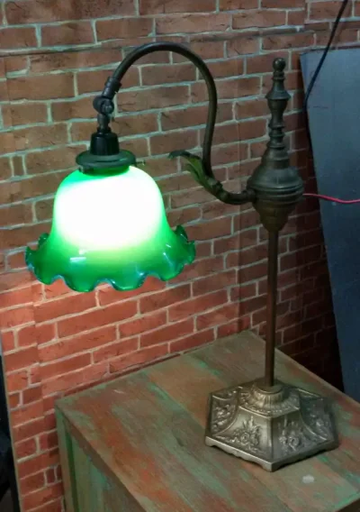 โคมไฟตั้งโต๊ะ