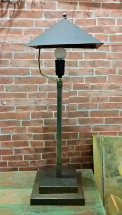 โคมไฟตั้งโต๊ะ