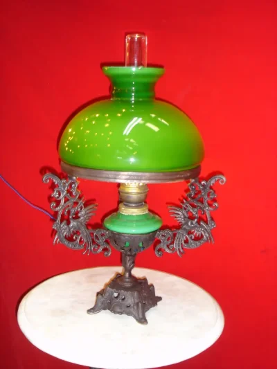 โคมไฟตั้งโต๊ะ