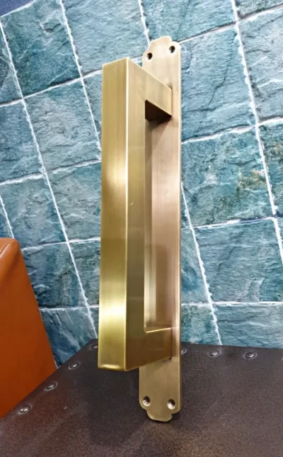 มือจับบานตู้ทองเหลือง