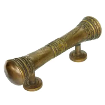 มือจับประตูทองเหลือง