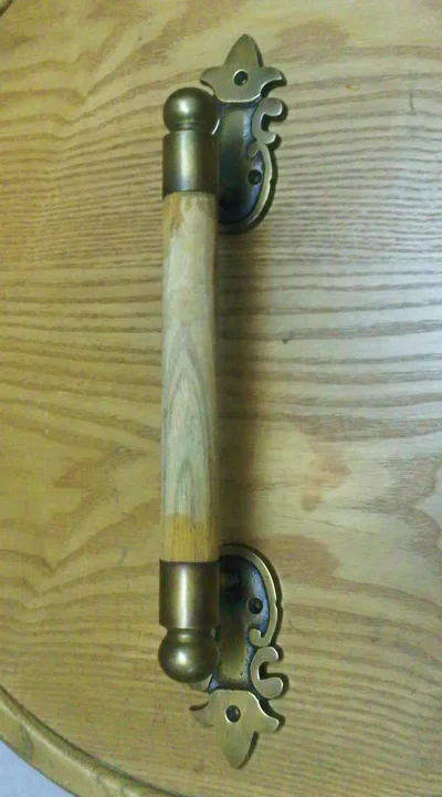 มือจับประตูทองเหลือง ด้ามไม้สัก