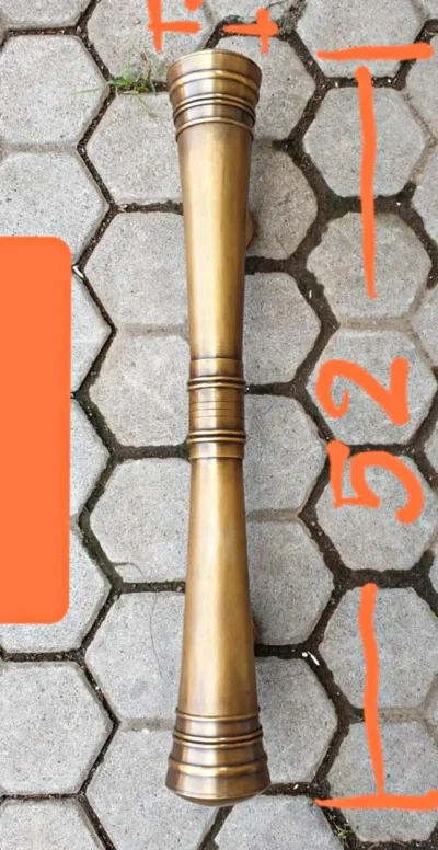 มือจับประตูทองเหลือง