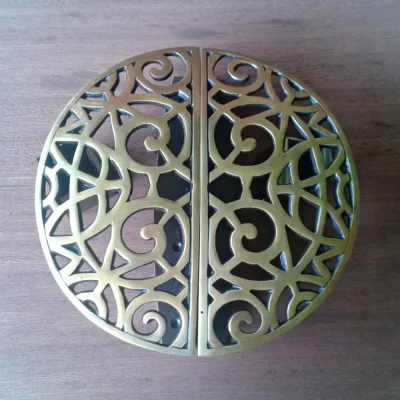 มือจับประตูทองเหลือง