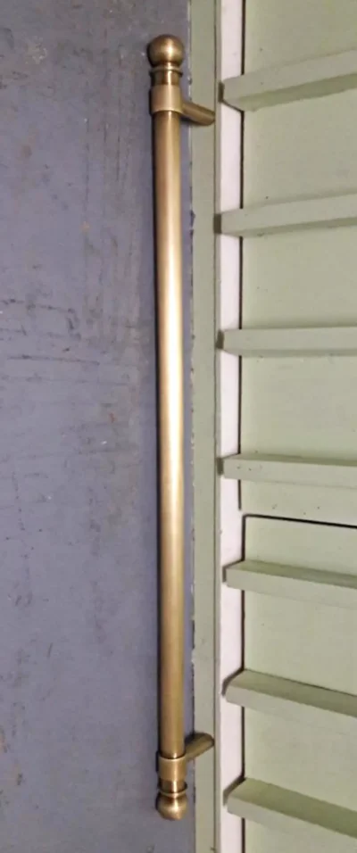 มือจับประตูทองเหลือง