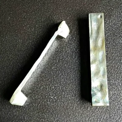 มือจับประตูทองเหลือง