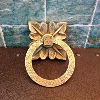 มือดึงประตูทองเหลืองแบบมีห่วง