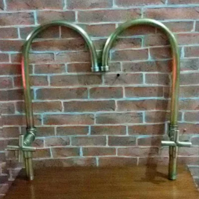 ก๊อกน้ำทองเหลือง