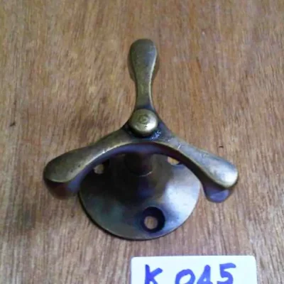 ขอแขวนกระเป๋าใต้โต้ะทองเหลือง