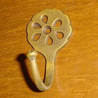 ขอแขวนผ้าทองเหลือง