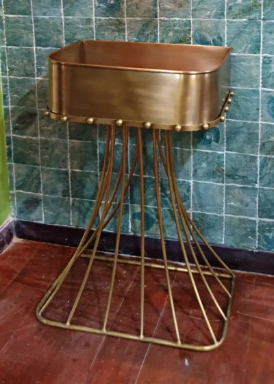 อ่างล่างหน้าทองเหลือง