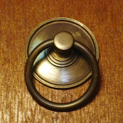 มือดึงทองเหลืองแบบมีห่วง