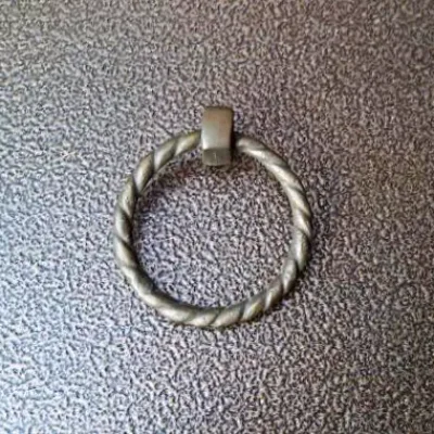 มือดึงบานตู้ทองเหลืองแบบมีห่วง