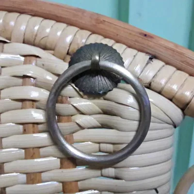 มือดึงบานตู้ทองเหลืองแบบมีห่วง