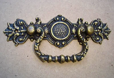 มือดึงบานตู้ทองเหลืองแบบมีห่วง