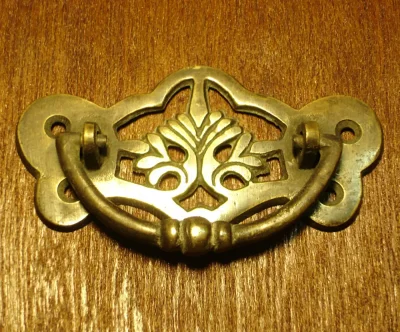 มือดึงทองเหลืองแบบมีห่วง