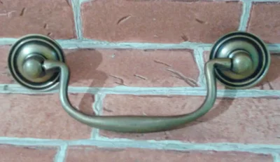 มือจับบานตู้ทองเหลือง